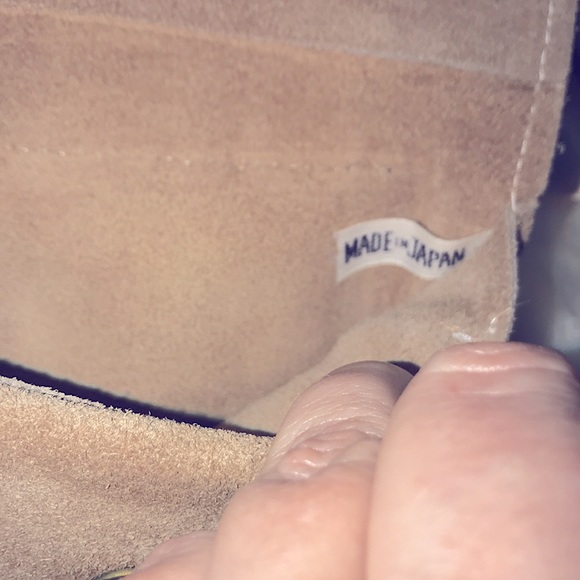 Butter Soft Leather Suede TriFold Wallet, Coin Pockets & Checkbook/Calendar - Picture 6 of 16